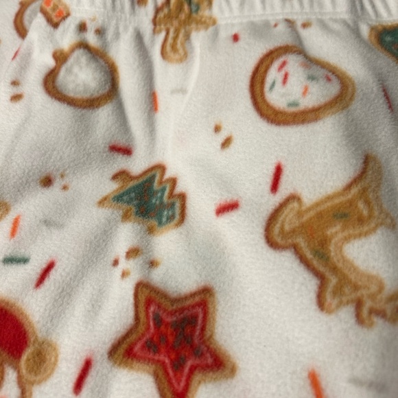 Men’s Christmas Pajamas - Picture 5 of 5